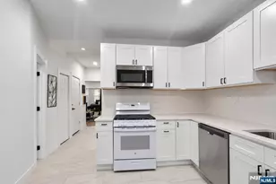42 New St, Jersey City, NJ 07305 - Photo 17