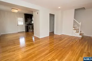 615 Bartell Pl, Ridgewood, NJ 07450 - Photo 9