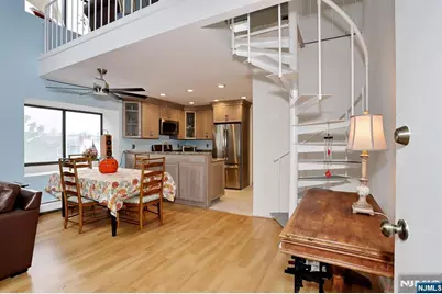 602 West Ridge Mews 602 #602, Wood Ridge, NJ 07075 - Photo 3