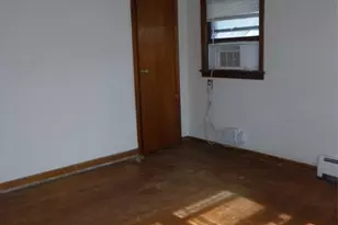 13 White Oak Dr, Lodi, NJ 07644 - Photo 3