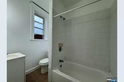 253 Palisade Avenue 3 #3, Garfield, NJ 07026 - Photo 3