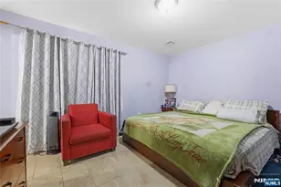 574 S 11th St, Newark, NJ 07103 - Photo 23