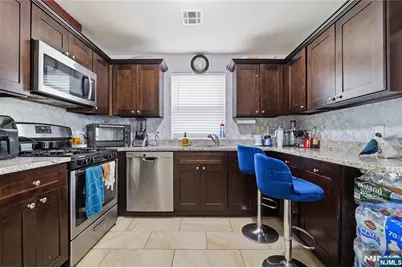 574 S 11th Street, Newark, NJ 07103 - Photo 17