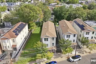 574 S 11th St, Newark, NJ 07103 - Photo 23
