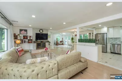 531 Mountain Avenue, Caldwell, NJ 07006 - Photo 5