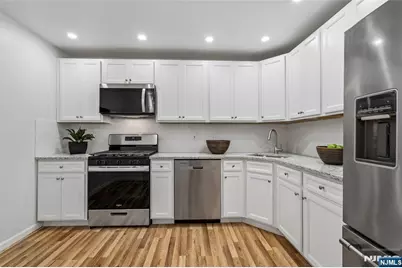 26 Seton Hall Drive 514 #514, Newark, NJ 07103 - Photo 11