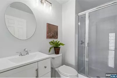 26 Seton Hall Drive 514 #514, Newark, NJ 07103 - Photo 17