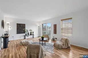 26 Seton Hall Dr 514, Newark, NJ 07103 - Photo 5