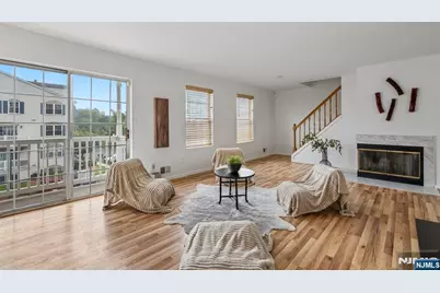 26 Seton Hall Drive 514 #514, Newark, NJ 07103 - Photo 3