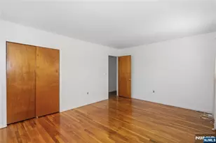164 Page St, Elmwood Park, NJ 07407 - Photo 27
