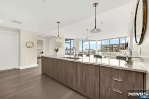 9 Ave At Port Imperial 1009, West New York, NJ 07093 - Photo 5