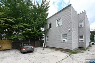 354 Paterson Plank Rd, Jersey City, NJ 07307 - Photo 31