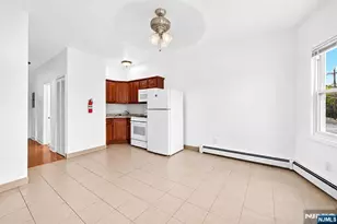 354 Paterson Plank Rd, Jersey City, NJ 07307 - Photo 19