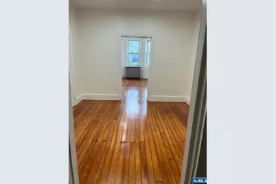 919 17th Street, Union City, NJ 07087 - Photo 5