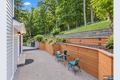 35 Sunny Hill Road, Rockaway Township, NJ 07801 - Photo 19