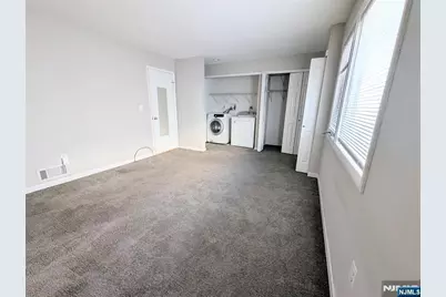 609 River Renaissance C09 #C09, East Rutherford, NJ 07073 - Photo 11