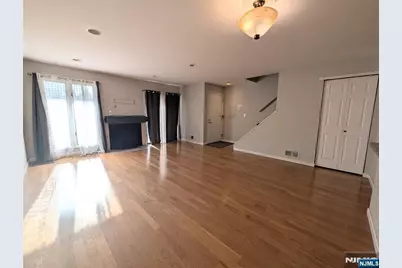 609 River Renaissance C09 #C09, East Rutherford, NJ 07073 - Photo 5