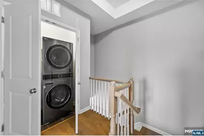 289 Bradley Drive, Wood Ridge, NJ 07075 - Photo 35
