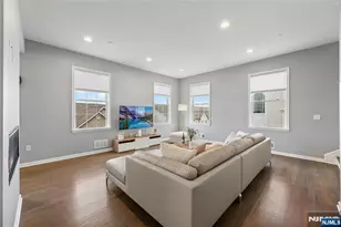 289 Bradley Dr, Wood Ridge, NJ 07075 - Photo 11
