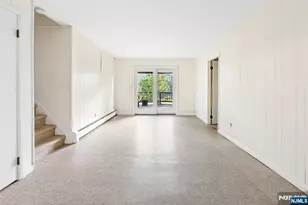 193 New York Ave, Dumont, NJ 07628 - Photo 19
