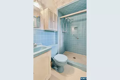193 New York Avenue, Dumont, NJ 07628 - Photo 17