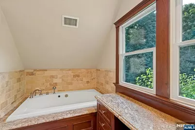 85 Vanderbeck Lane, Mahwah, NJ 07430 - Photo 31