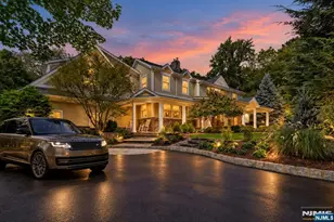 85 Vanderbeck Ln, Mahwah, NJ 07430 - Photo 1