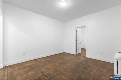 137 Kensington Avenue 504 #504, Jersey City, NJ 07304 - Photo 3