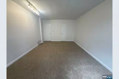 275 Hoym Street 5E #5E, Fort Lee, NJ 07024 - Photo 7