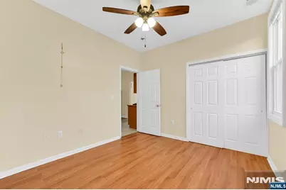 197 Westervelt Avenue 3 #3, Hawthorne, NJ 07506 - Photo 5