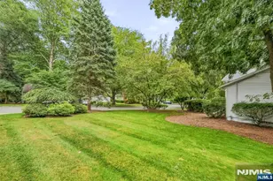 46 Standish Rd, Hillsdale, NJ 07642 - Photo 3