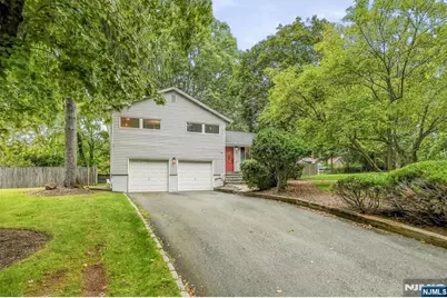 46 Standish Road, Hillsdale, NJ 07642 - Photo 1