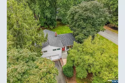 46 Standish Road, Hillsdale, NJ 07642 - Photo 43