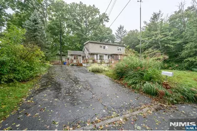 17 Brady Street, West Milford, NJ 07480 - Photo 27