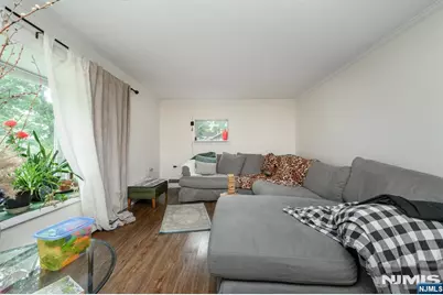 17 Brady Street, West Milford, NJ 07480 - Photo 5