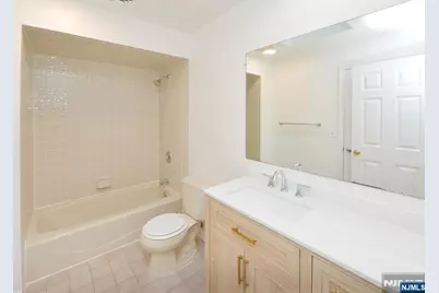 256 Washington Avenue, Dumont, NJ 07628 - Photo 19
