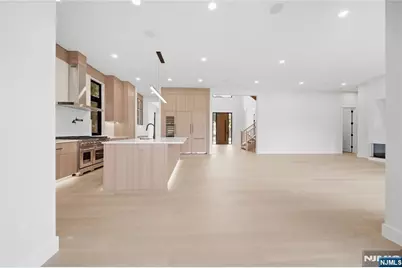295 Schraalenburgh Road, Haworth, NJ 07641 - Photo 5