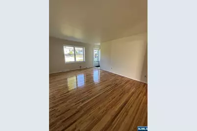 46 Arch Street, Butler, NJ 07405 - Photo 3