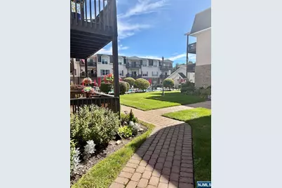 132 Cannella Way 132 #132, Riverdale, NJ 07457 - Photo 25