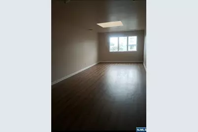 47 Bergen Boulevard 2B #2B, Fairview, NJ 07022 - Photo 15