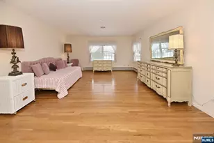 513 Lydia Ln, Wyckoff Township, NJ 07481 - Photo 27
