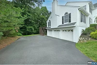 513 Lydia Lane, Wyckoff Township, NJ 07481 - Photo 31