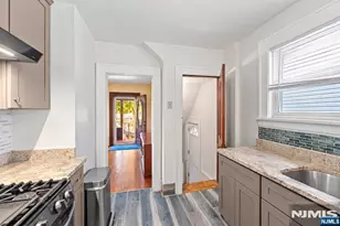 15 Laurel St, Ridgefield Park, NJ 07660 - Photo 37