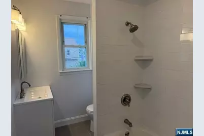 326 Delawanna Avenue 2 #2, Clifton, NJ 07014 - Photo 7