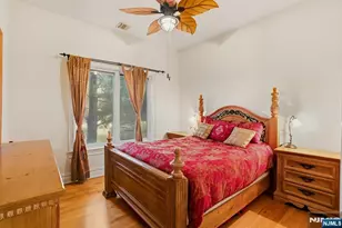 1 Dimmig Ct, Upper Saddle River, NJ 07458 - Photo 15
