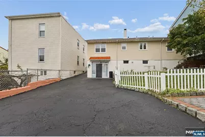 249 Bergen Avenue, Kearny, NJ 07032 - Photo 27