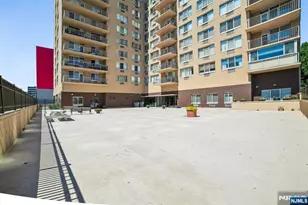 2150 Center Ave 18A, Fort Lee, NJ 07024 - Photo 41
