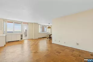 2150 Center Ave 18A, Fort Lee, NJ 07024 - Photo 9