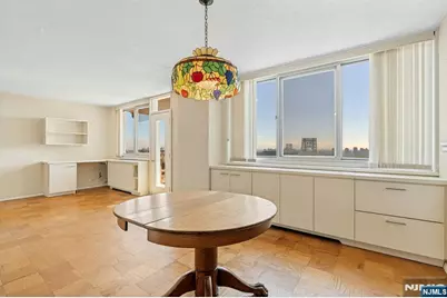 2150 Center Avenue 18A #18A, Fort Lee, NJ 07024 - Photo 13