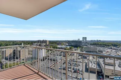 2150 Center Avenue 18A #18A, Fort Lee, NJ 07024 - Photo 27